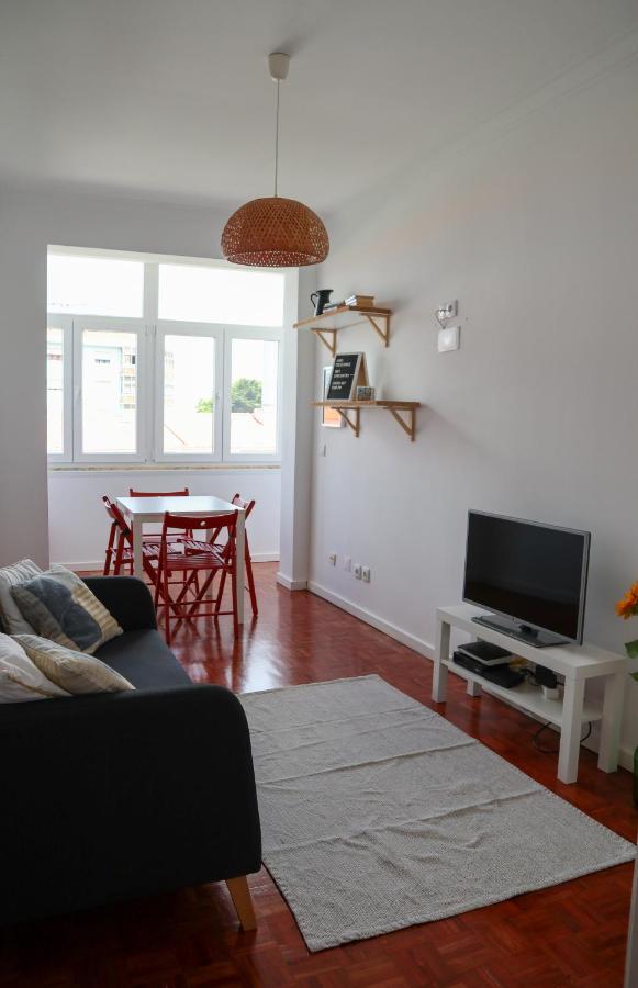 Ana'S Guesthouse Sintra Esterno foto