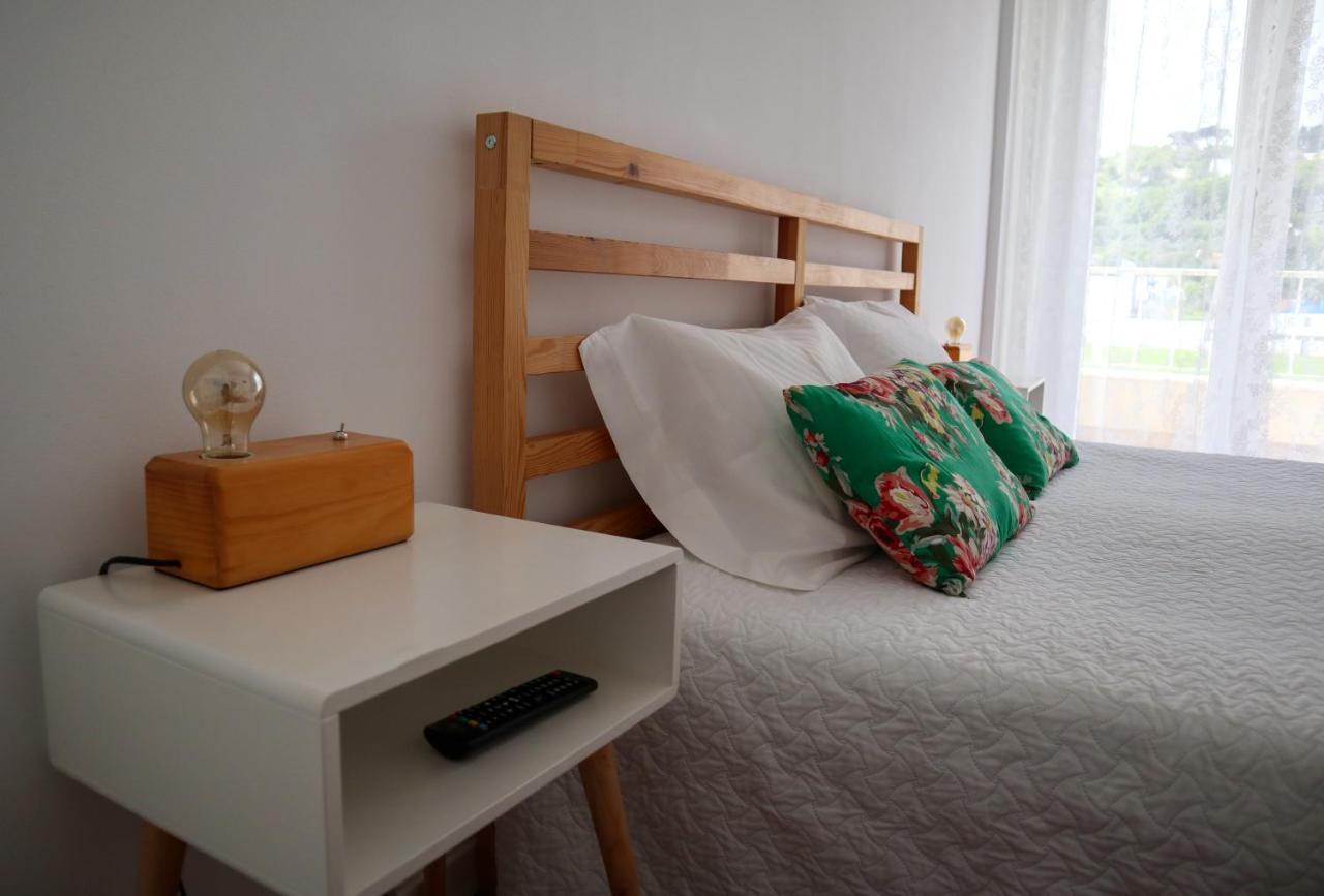 Ana'S Guesthouse Sintra Esterno foto
